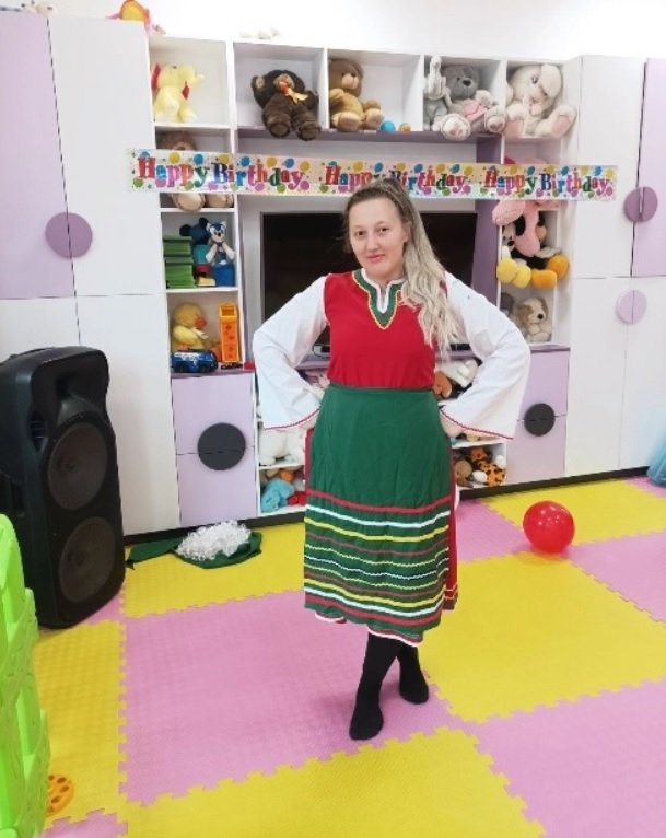Народна Носия