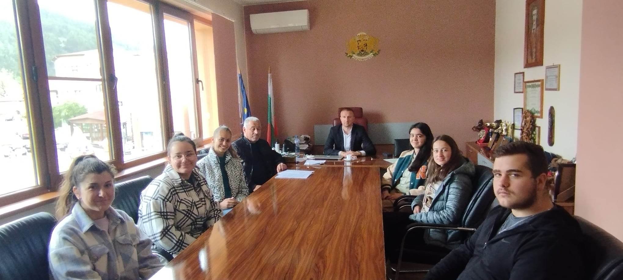 Проектна идея "Изграждане на велоалеи в гр. Белица"