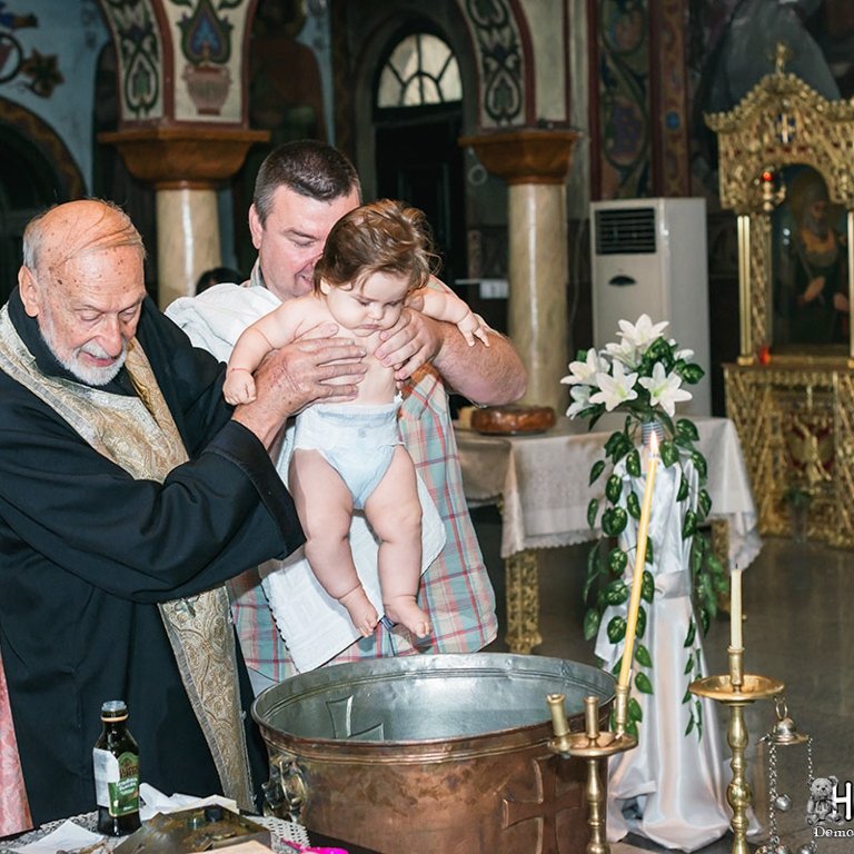 Фотозаснемане на кръщене Пловдив