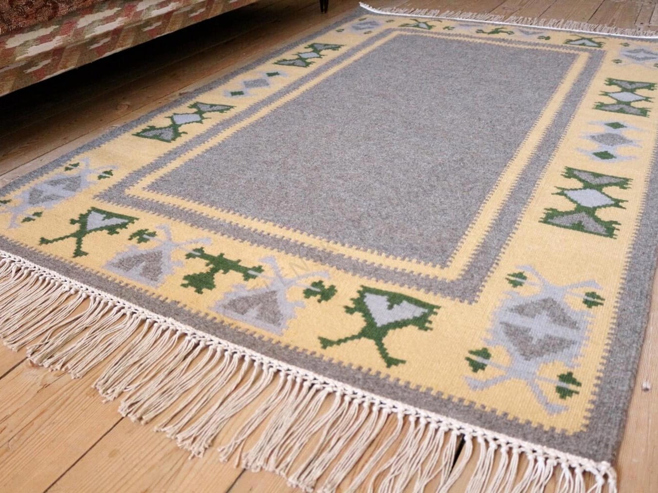 Чипровци пътеки