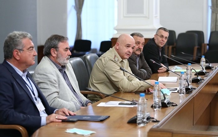 14 май: 2100 е общият брой на заразените с коронавирус, излекуваните са 521