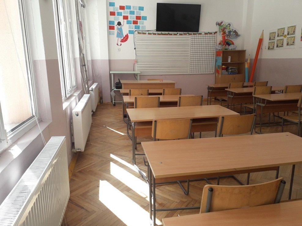 ЗАВРЪЩАНЕТО НА МАЛКИТЕ УЧЕНИЦИ В КЛАС ЩЕ БЪДЕ ОБЯВЕНО ПОНЕ 2 ДНИ ПРЕДВАРИТЕЛНО