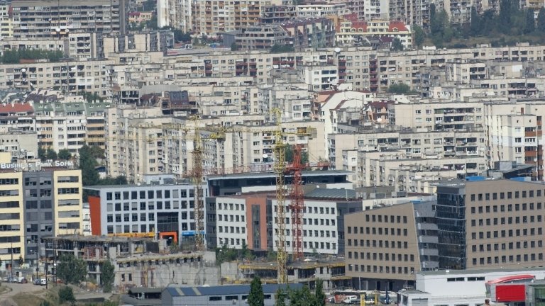Стартира проект за осигуряване на жилища за служители на МО в Пловдив | The News BG Reporter ®