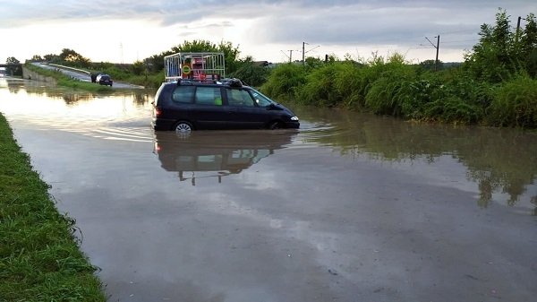 УРАГАН НАВОДНИ ЛОМ | The News BG Reporter ®