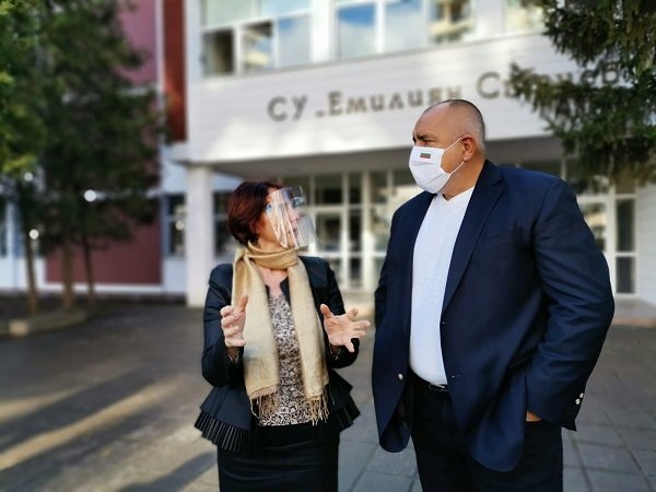 Борисов: Опитът на президента Радев да се оправдае с медицинските специалисти е грозен | The News BG Reporter ®