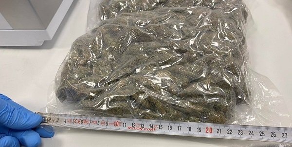ЗАДЪРЖАН Е ИЗПРАЩАЧ НА МАРИХУАНА ЗА ГЕРМАНИЯ