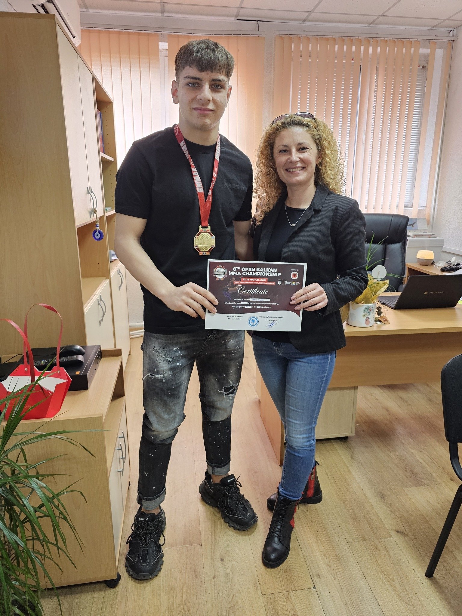 Новини