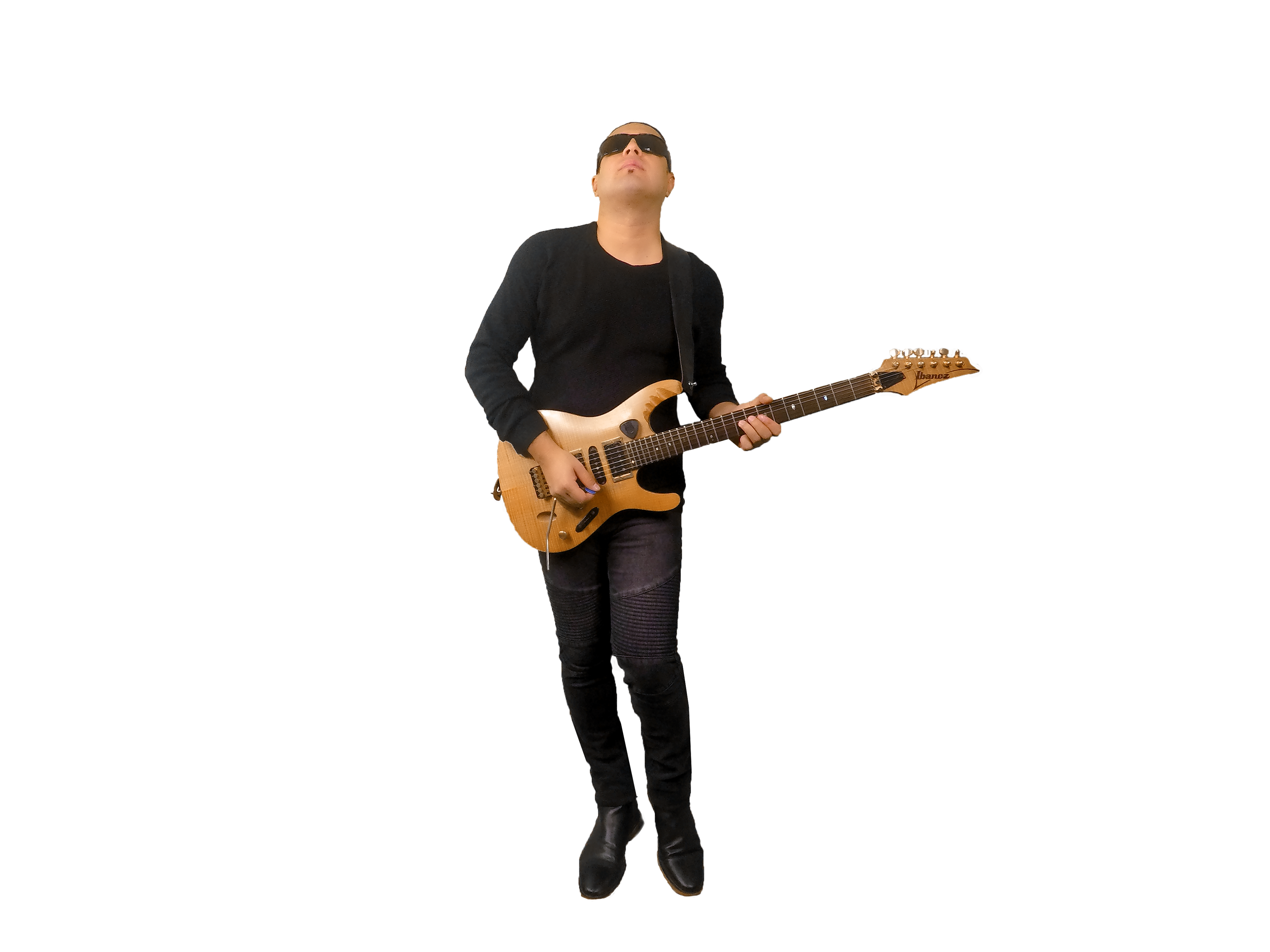RICARDO HUACHILLA