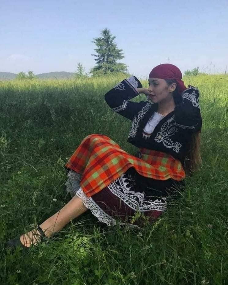 УЧИЛИЩЕН ЖИВОТ